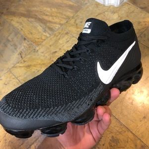 SOLD Nike Vapormax Flyknit